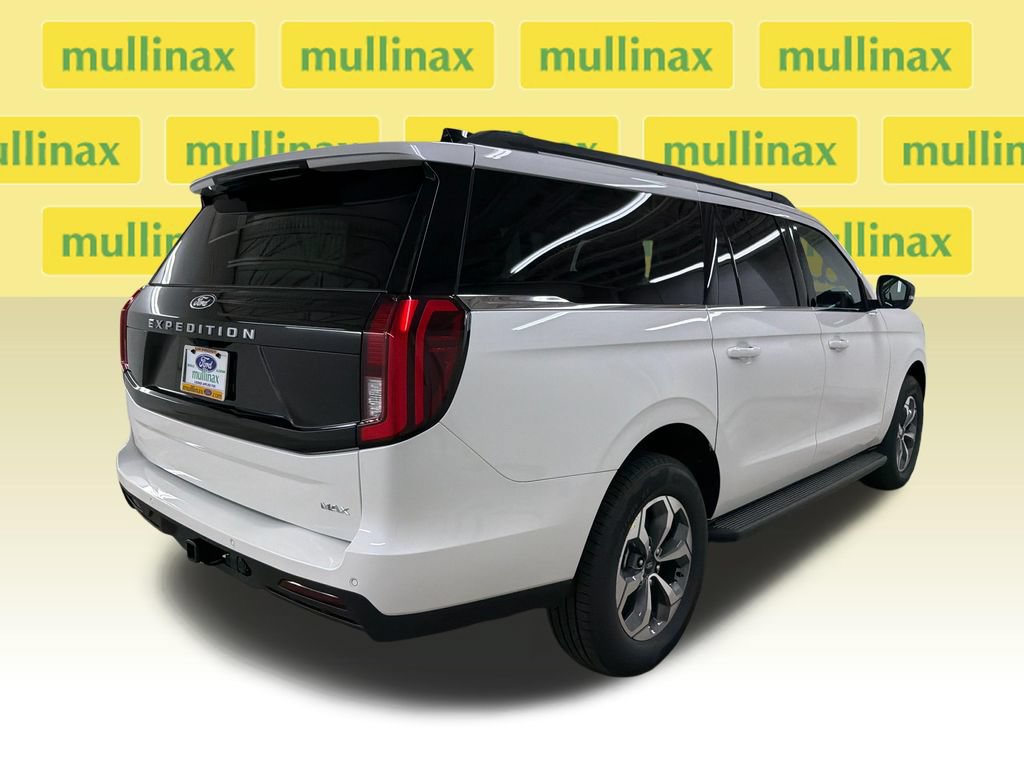 New 2027 Ford Expedition Max Active RWD image 3