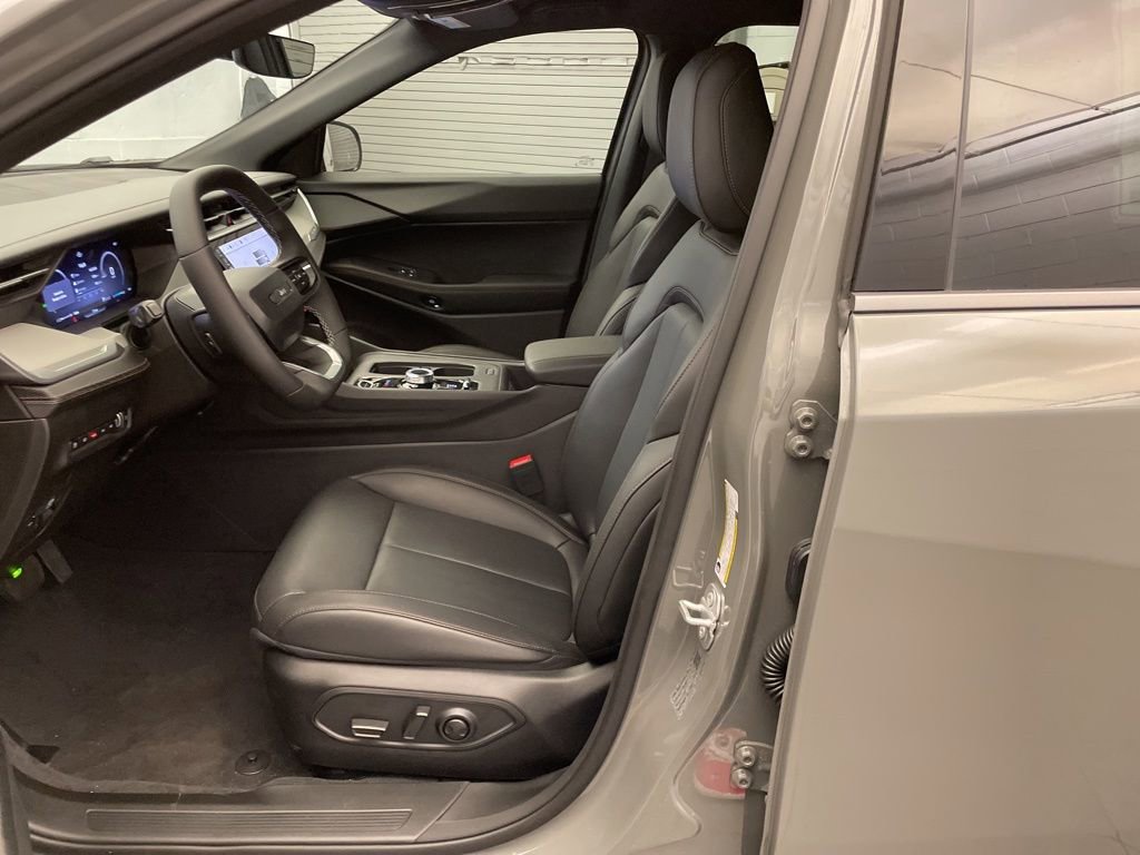 New 2026 Jeep Cherokee Limited image 16