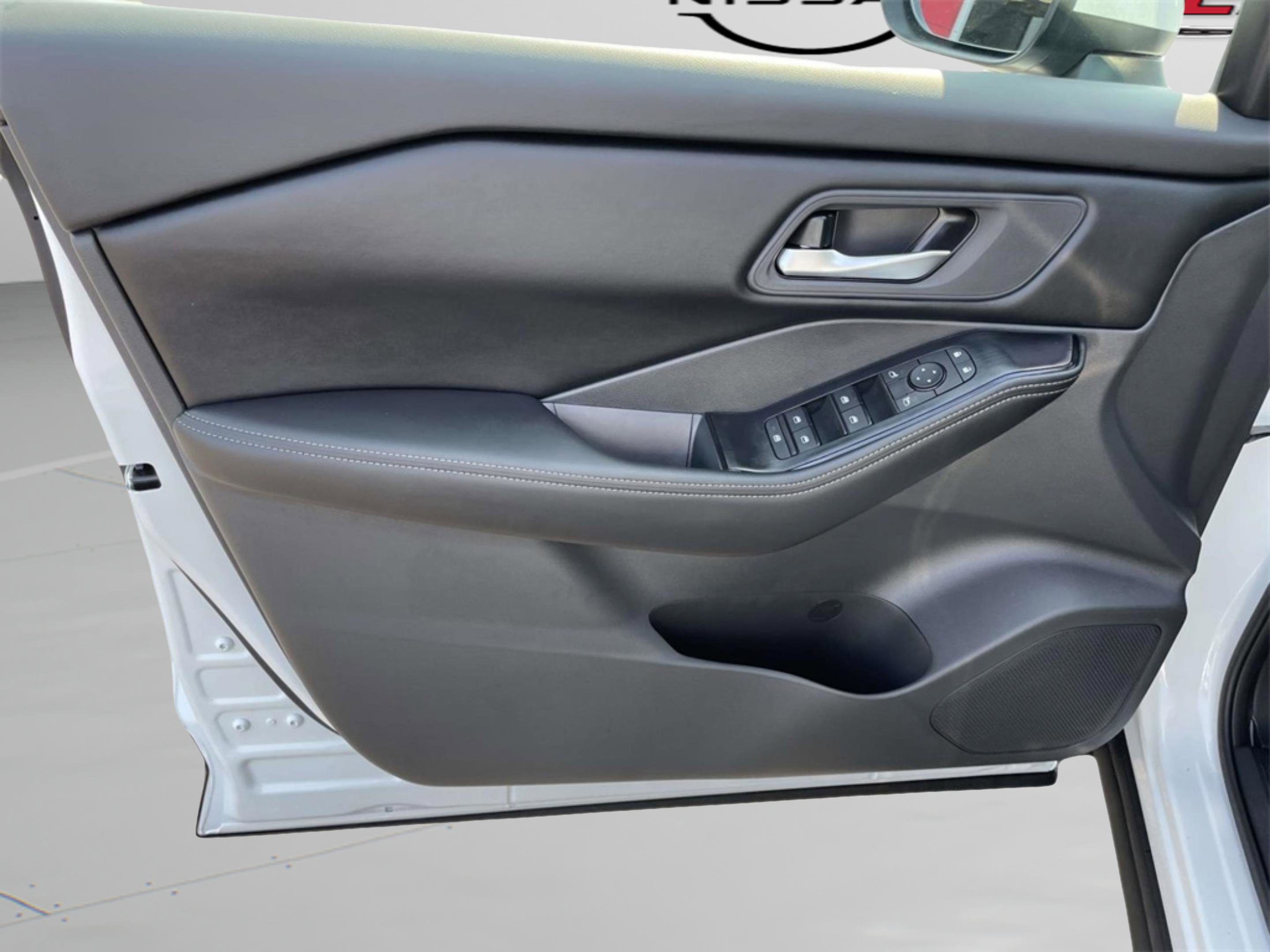 New 2026 Nissan Rogue SV image 24