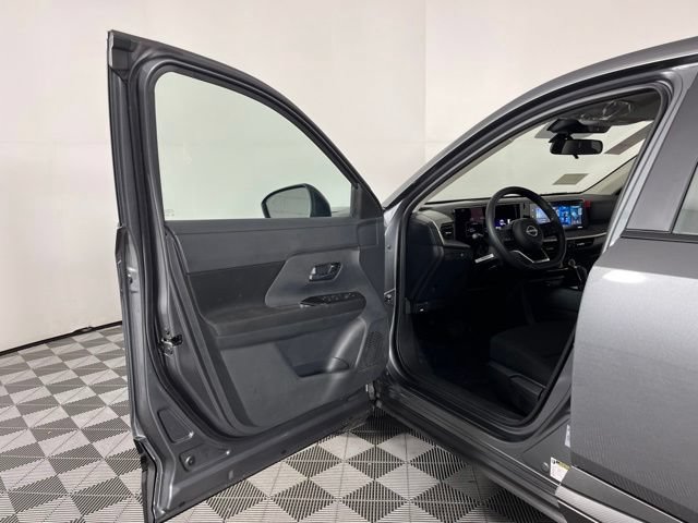 New 2026 Nissan Kicks S FWD image 20