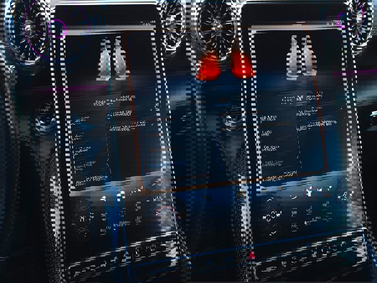 Used 2024 Mercedes-Benz SL 43 AMG image 53