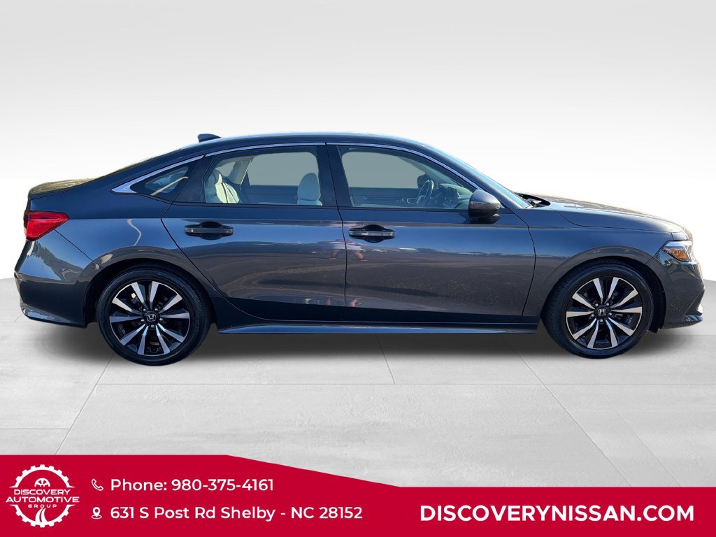 Used 2023 Honda Civic EX image 5