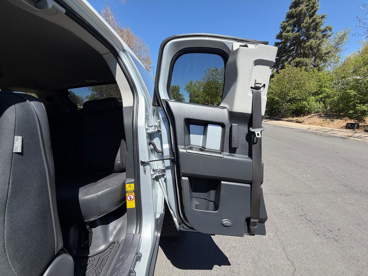 Used 2007 Toyota FJ Cruiser 4WD image 12