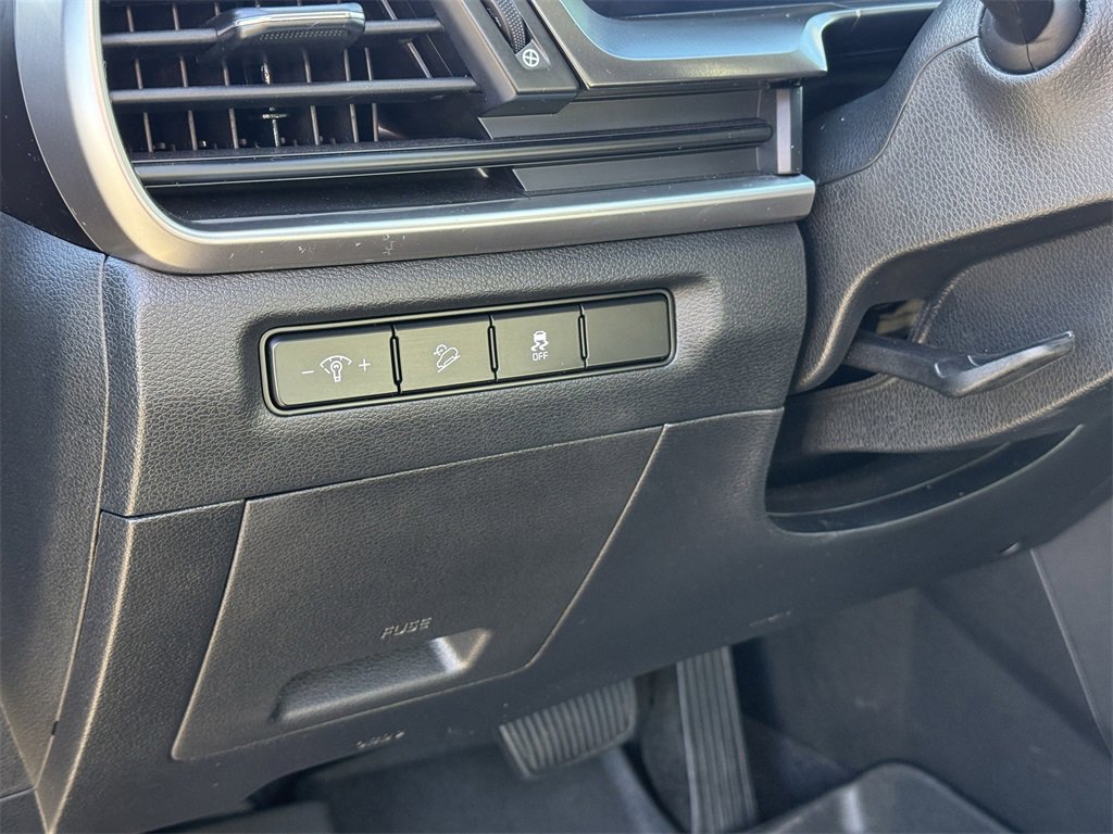 Used 2024 Kia Telluride S w/ S Sunroof Package image 18