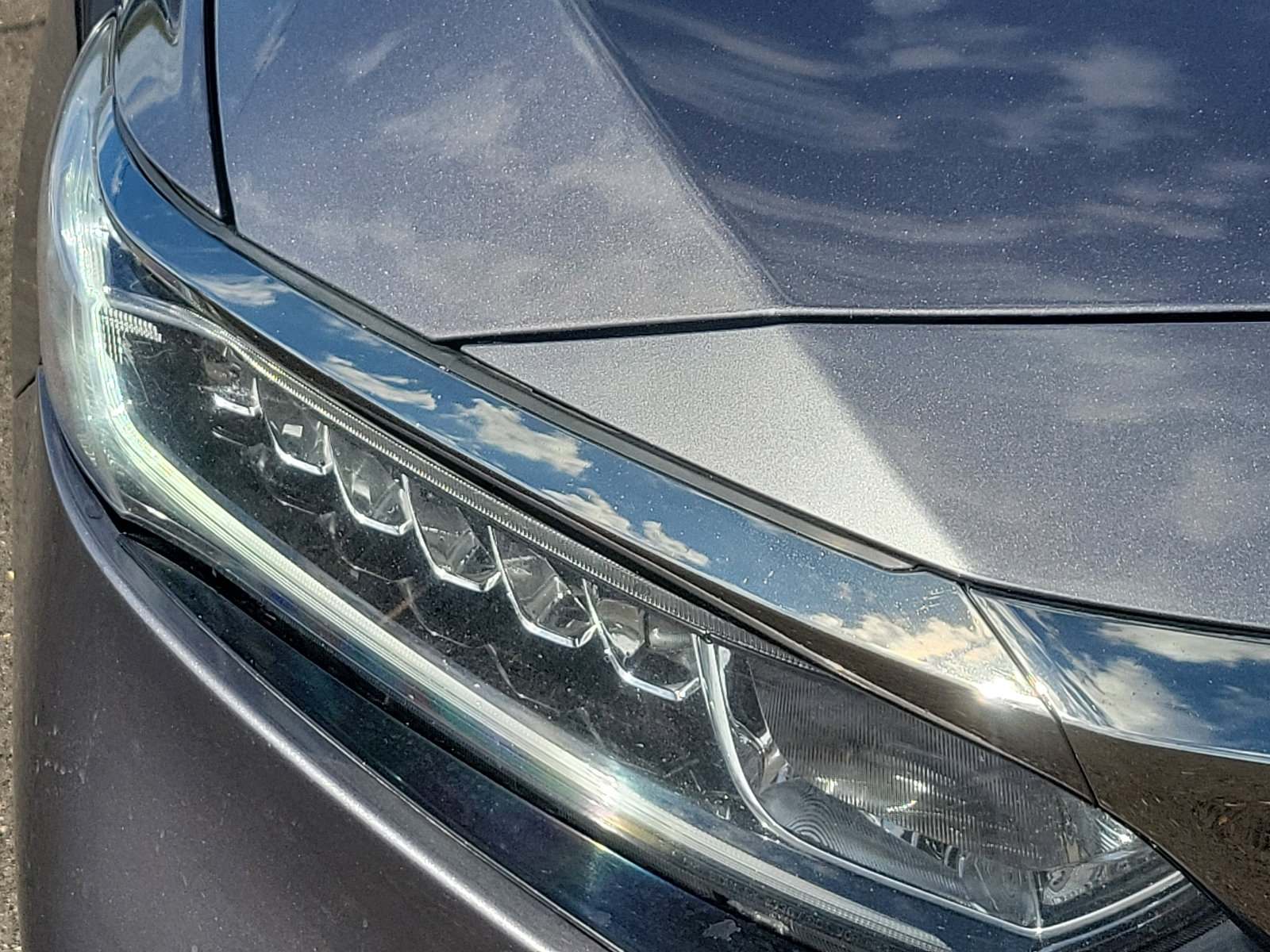 Used 2018 Honda Accord Sport image 9