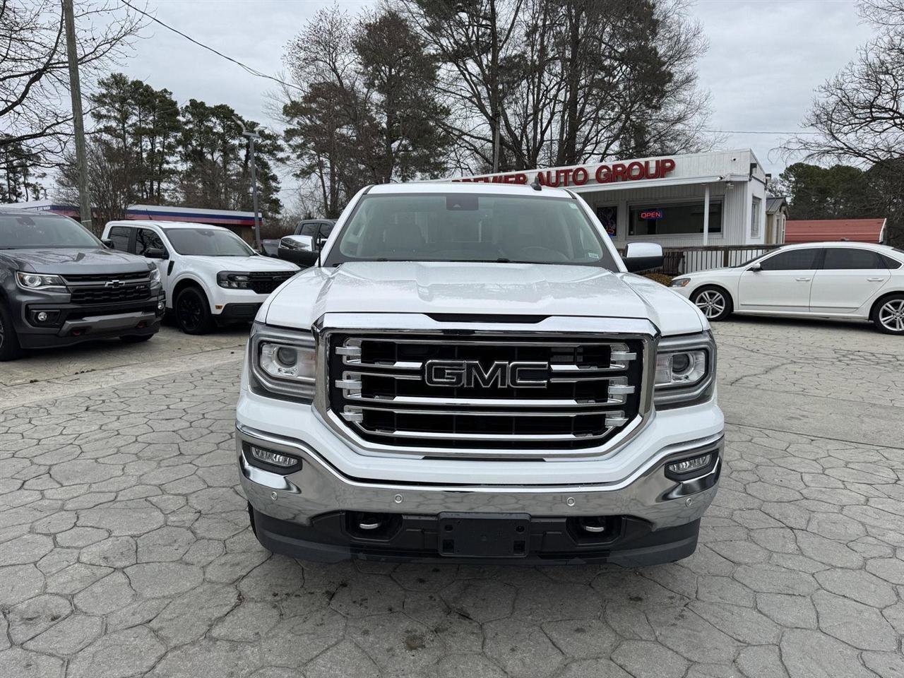 Used 2018 GMC Sierra 1500 SLT w/ SLT Premium Package image 20