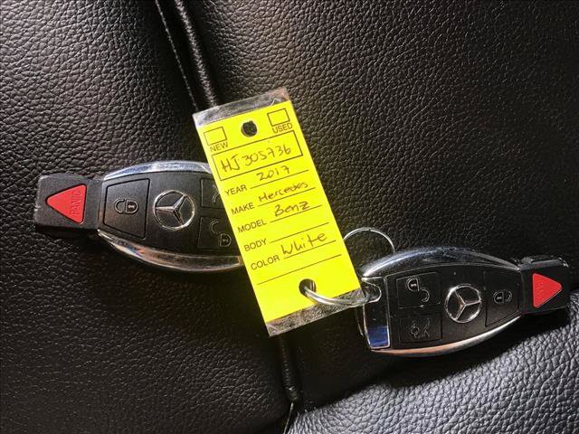 Used 2017 Mercedes-Benz GLA 250 image 11
