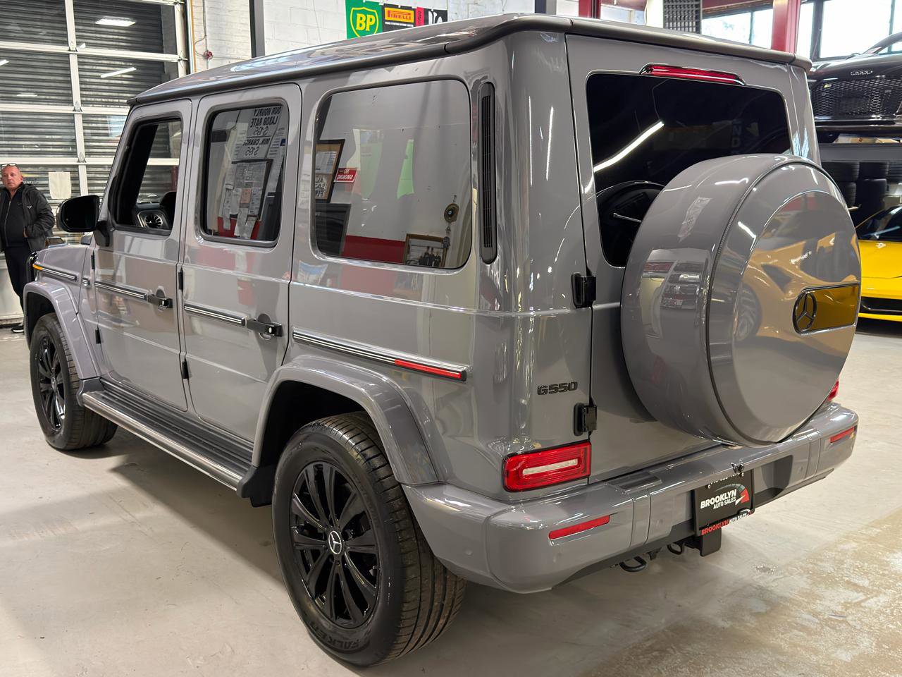 Used 2025 Mercedes-Benz G 550 image 5