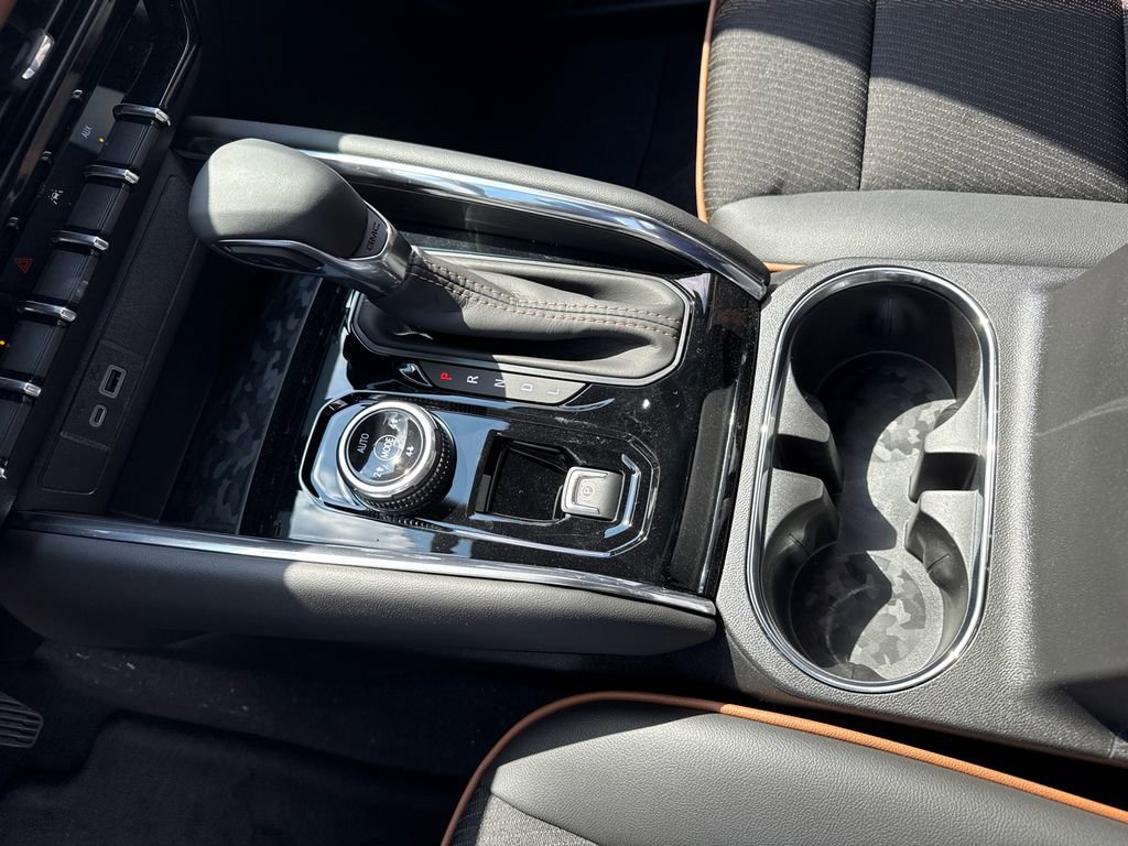 New 2026 GMC Canyon AT4 AWD/4WD image 26