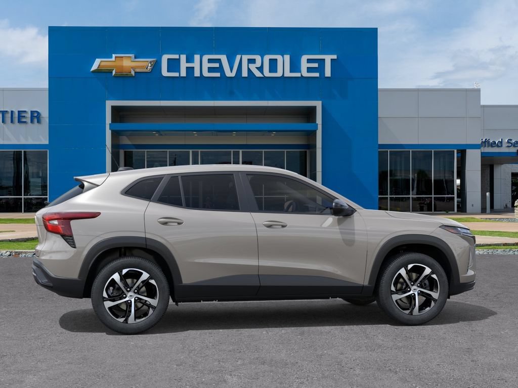 New 2026 Chevrolet Trax RS w/ Driver Confidence Package FWD image 5
