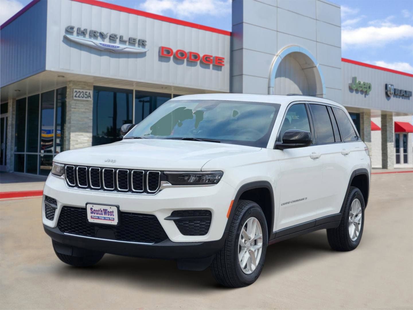 New 2025 Jeep Grand Cherokee Laredo X RWD image 2