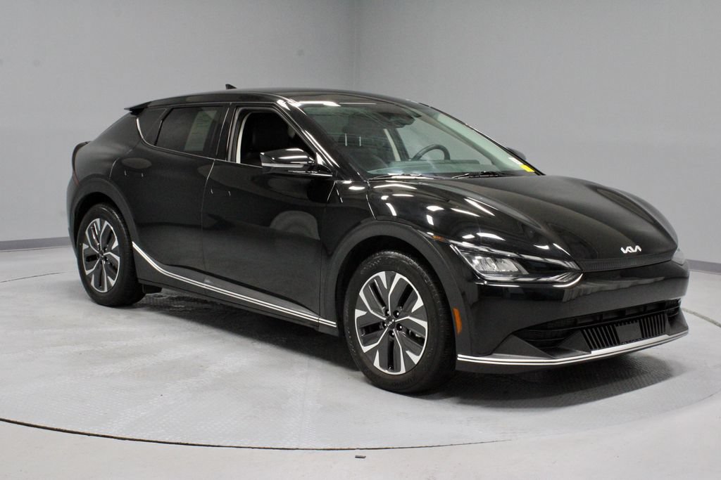 Used 2024 Kia EV6 Light AWD/4WD video 1