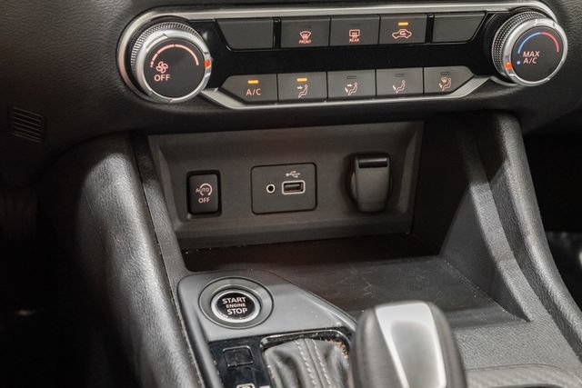 Used 2025 Nissan Sentra S FWD image 19