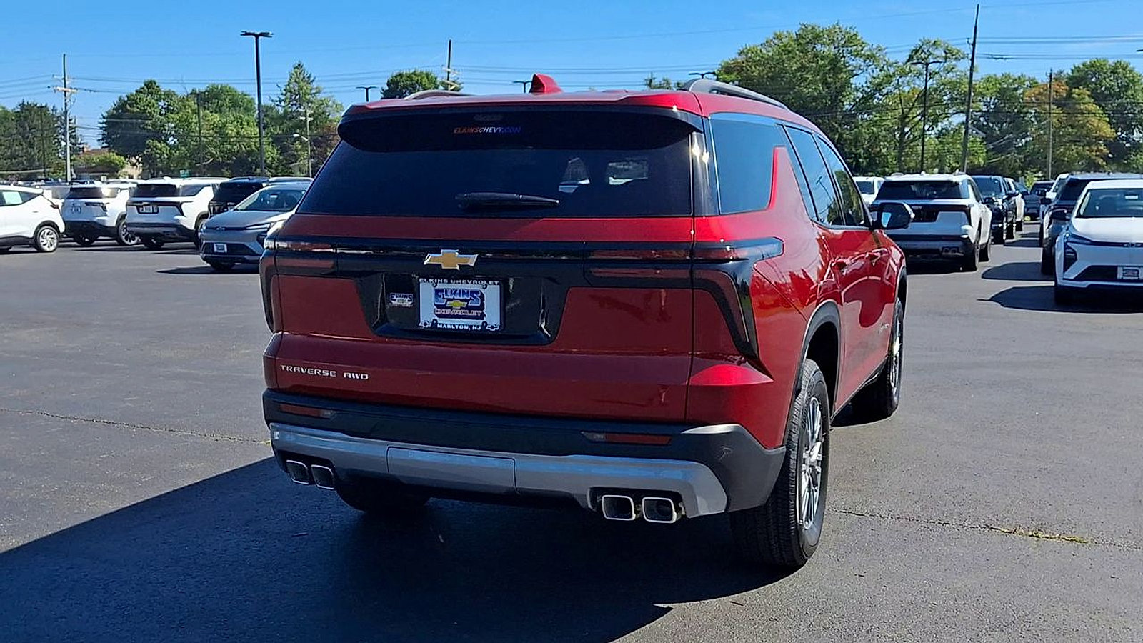 New 2027 Chevrolet Traverse LT w/ Driver Confidence Package AWD/4WD image 2