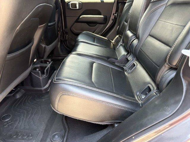 Used 2021 Jeep Gladiator Overland w/ Popular Equipment Package AWD/4WD image 12