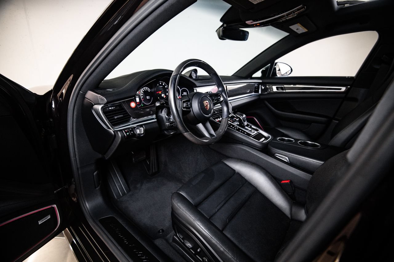 Certified 2023 Porsche Panamera Platinum Edition RWD image 4