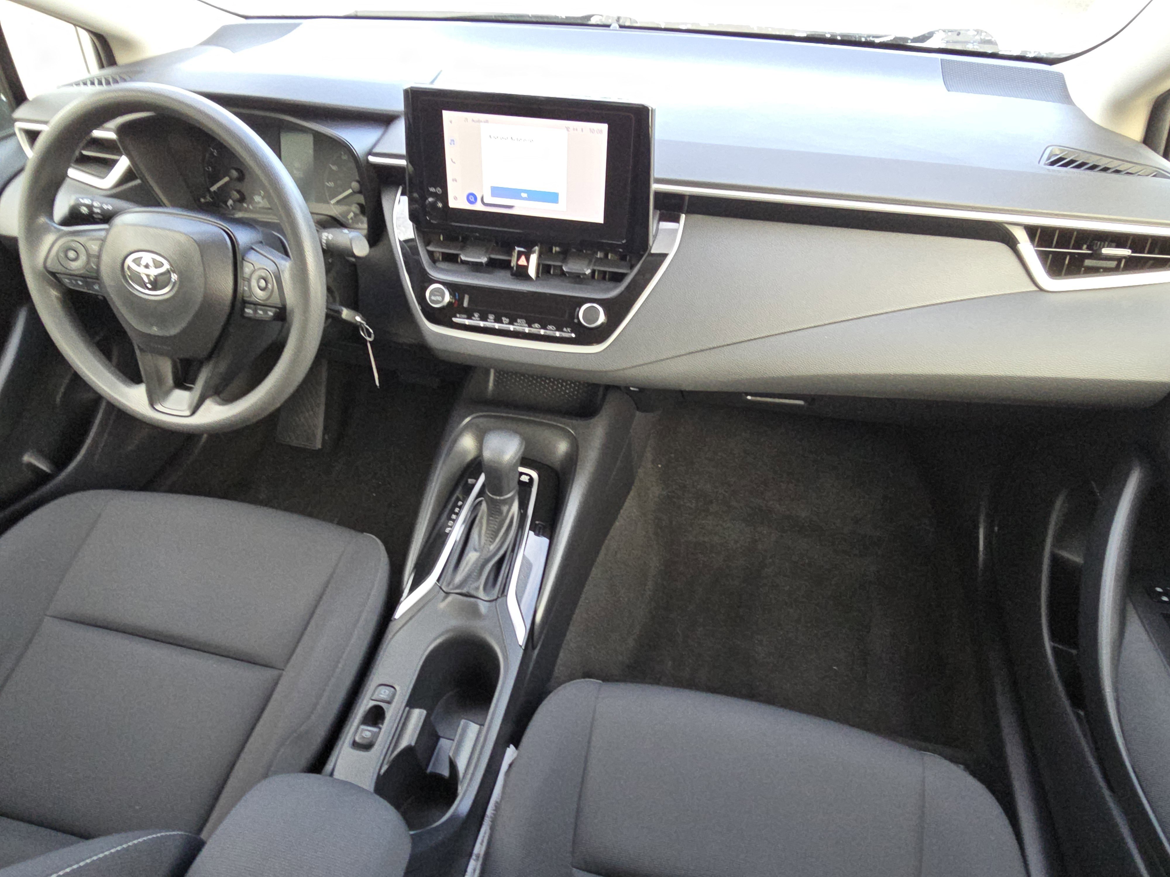 Used 2024 Toyota Corolla LE image 16