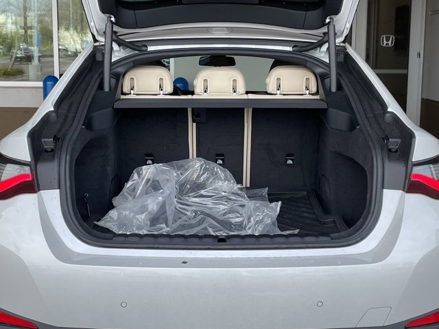 Used 2025 BMW i4 eDrive40 w/ Premium Package image 20