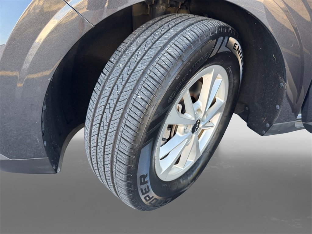Used 2022 Kia Carnival LX image 10