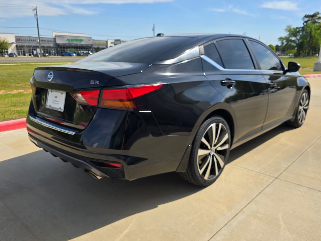 Used 2021 Nissan Altima 2.5 SR FWD image 5