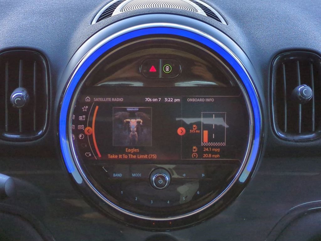 Used 2021 MINI Cooper Countryman Oxford Edition image 18