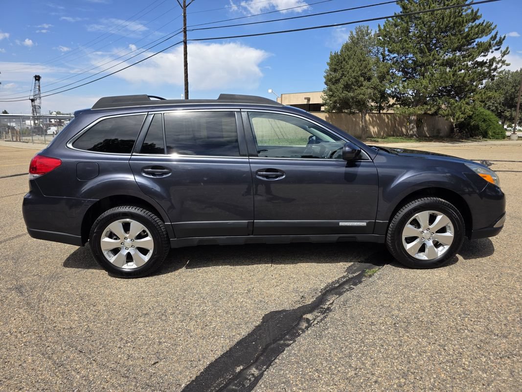 Used 2012 Subaru Outback 3.6R Premium AWD/4WD image 9