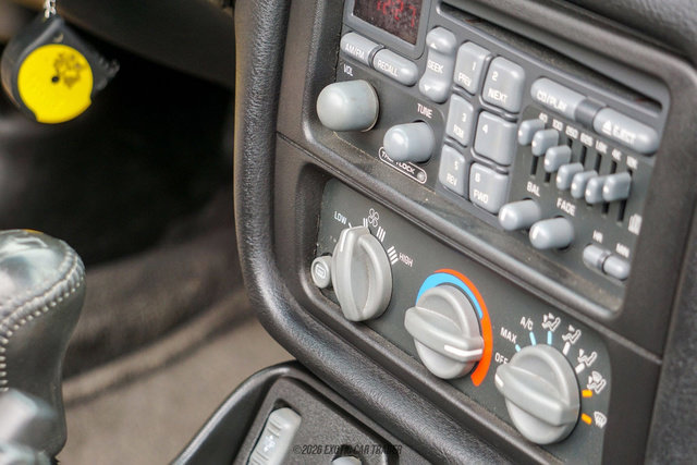 Used 2002 Pontiac Firebird Trans Am image 46