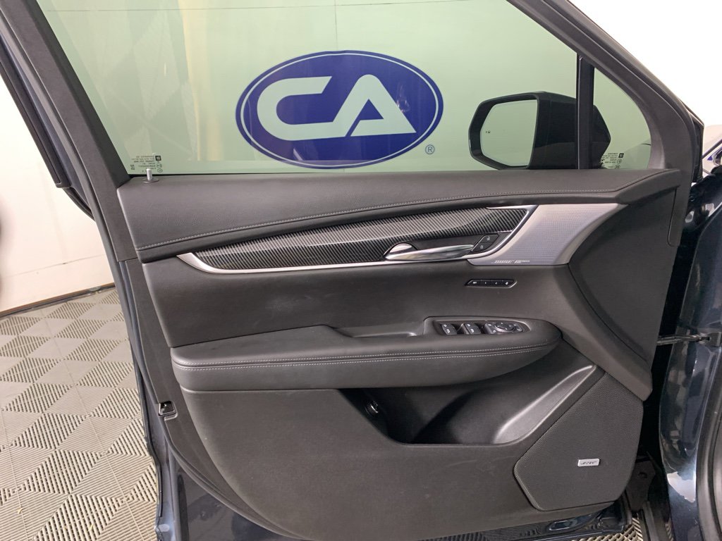 Used 2020 Cadillac XT6 Sport image 14