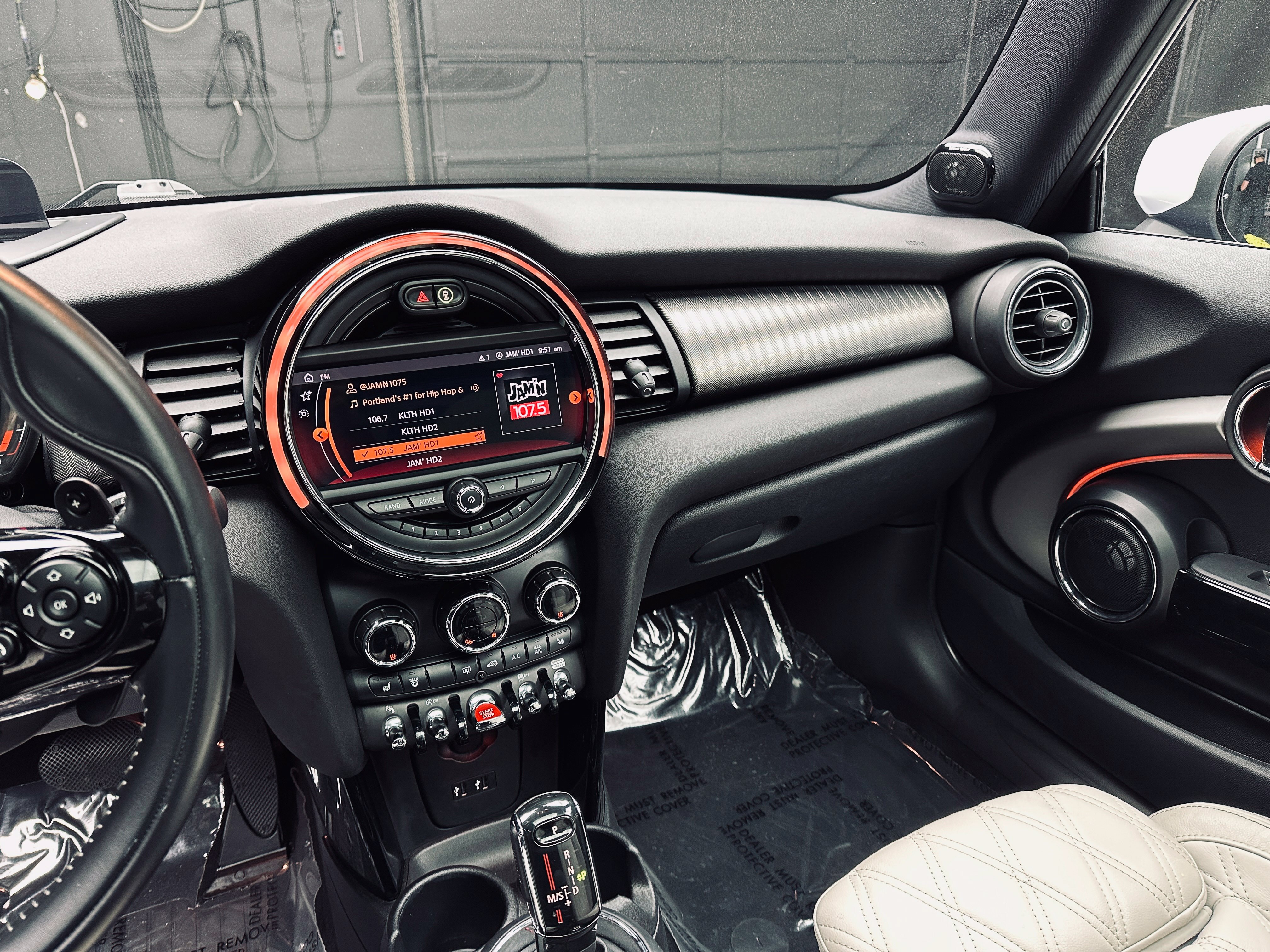 Used 2020 MINI Cooper S w/ Driver Assistance Package FWD image 28