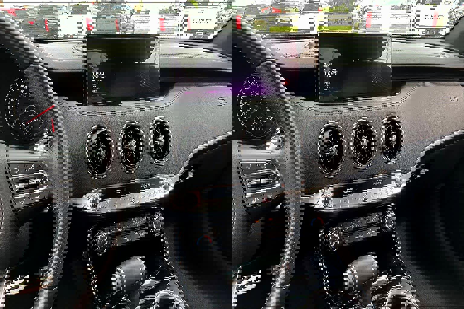 Used 2023 Kia Stinger GT-Line w/ Sun & Sound Package image 7