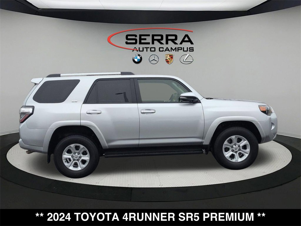 Used 2024 Toyota 4Runner SR5 Premium image 2