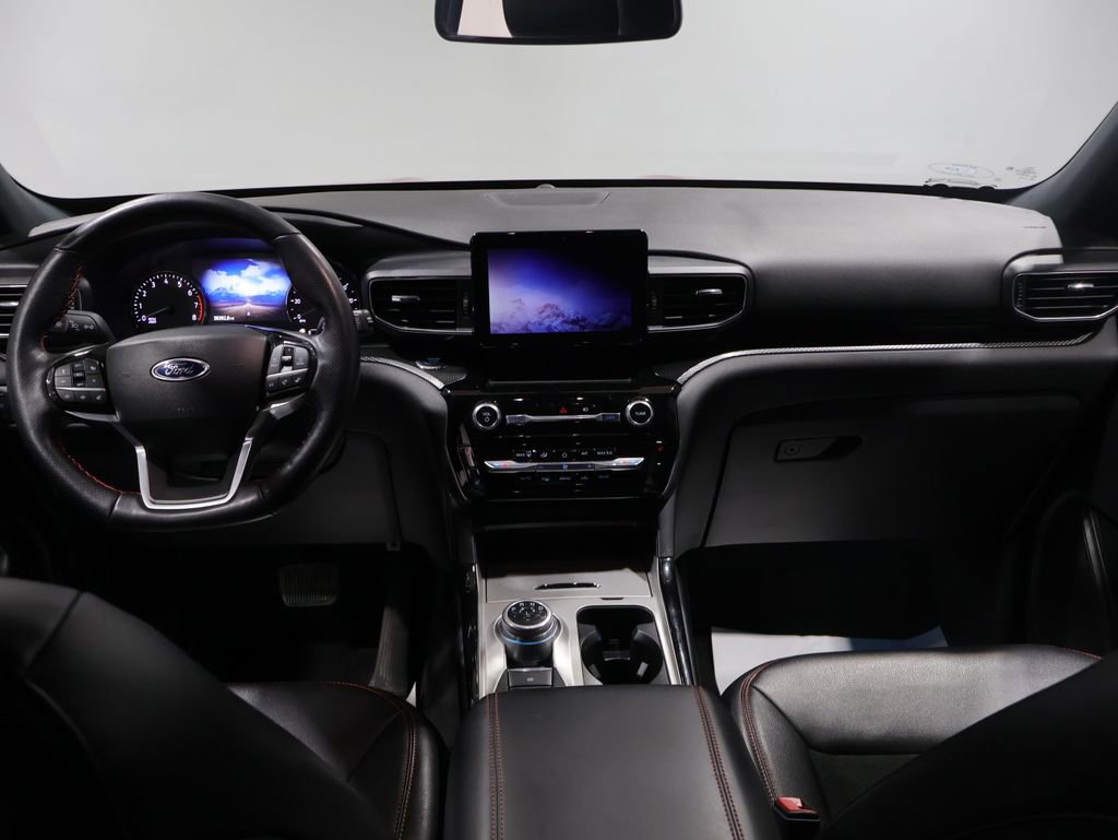 Used 2022 Ford Explorer ST-Line image 18