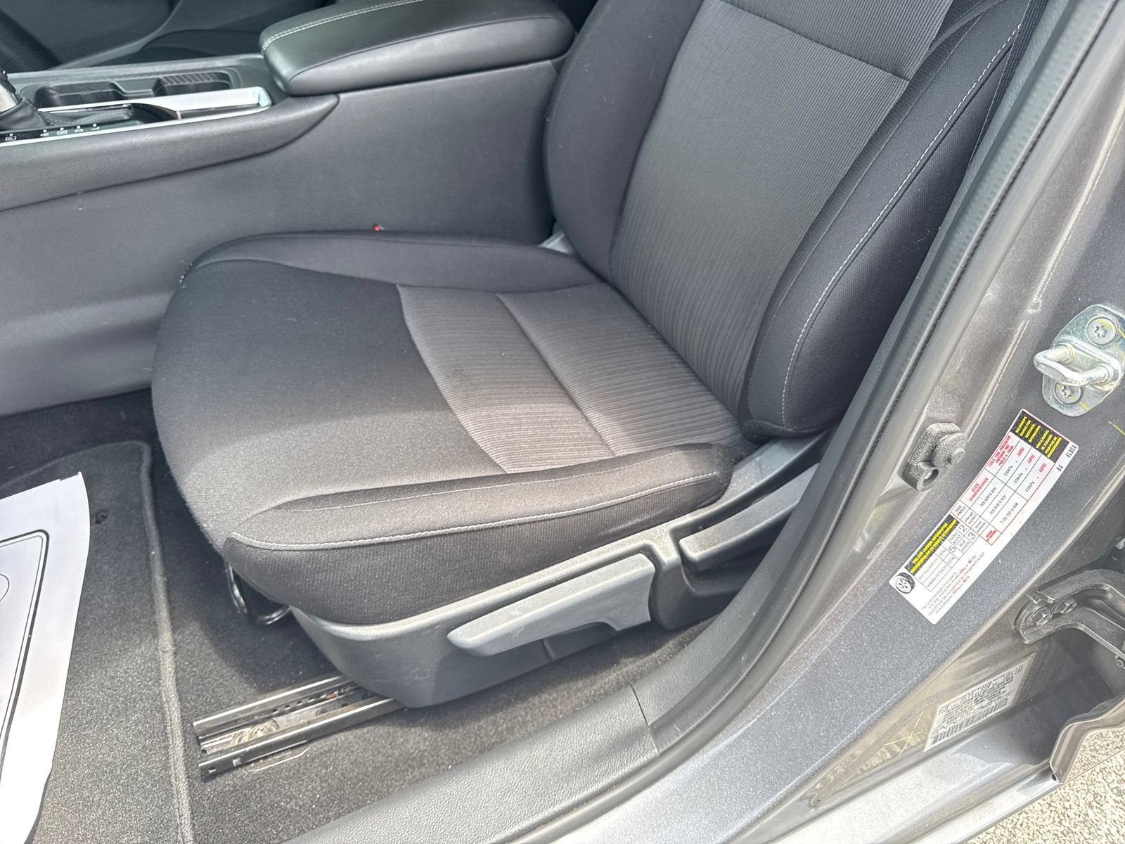 Certified 2024 Nissan Sentra SV w/ All-Weather Package FWD image 32