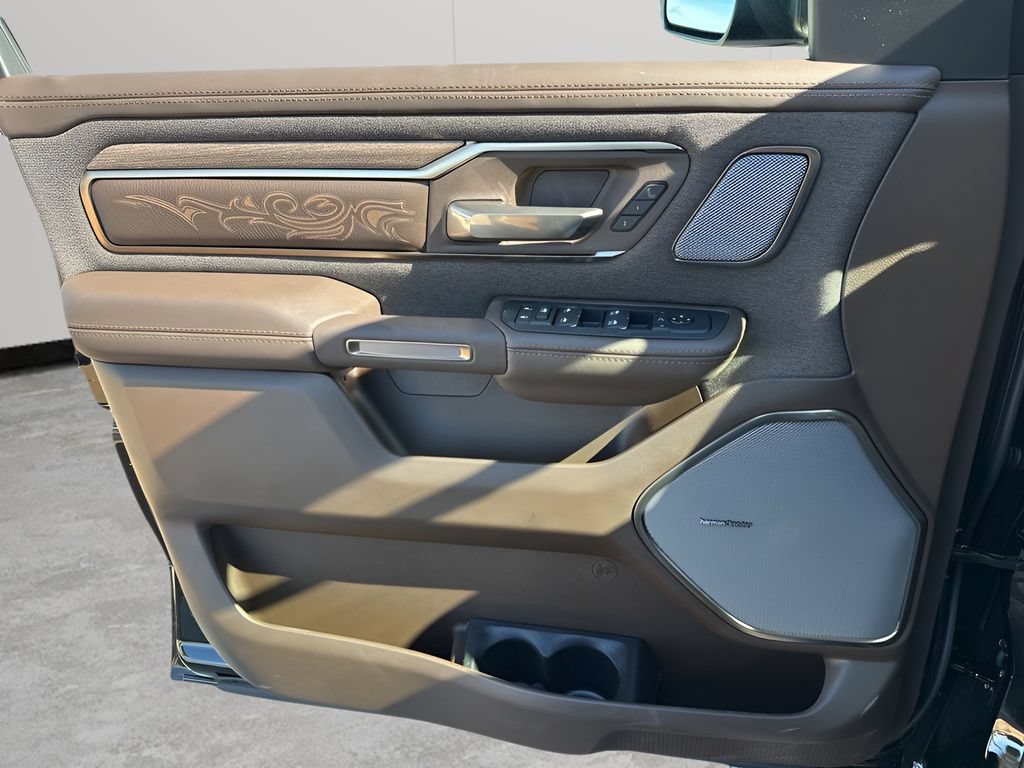 New 2026 RAM 1500 Limited AWD/4WD image 32