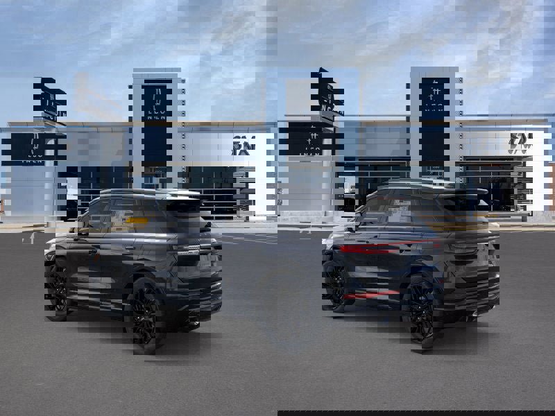 New 2026 Lincoln Corsair Premiere image 4