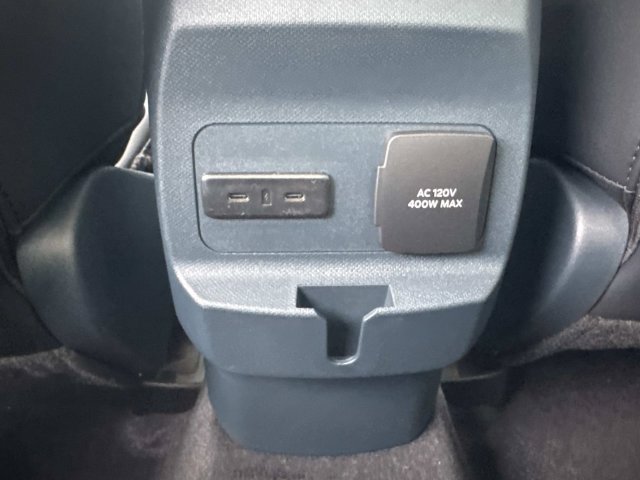 New 2026 Ford Maverick Lariat w/ Black Appearance Package AWD/4WD image 16
