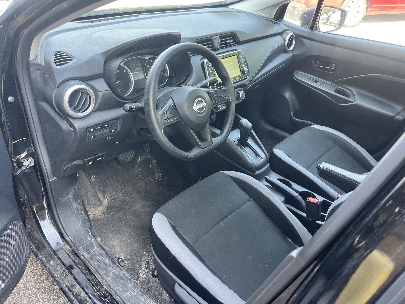 Used 2025 Nissan Versa S w/ Trunk Package FWD image 10