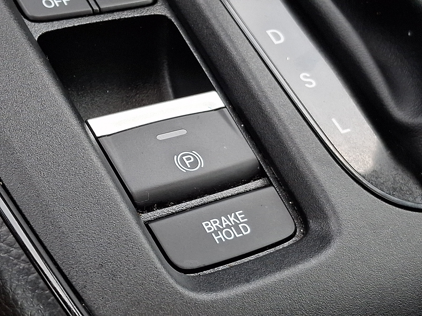 Used 2024 Honda CR-V EX image 26