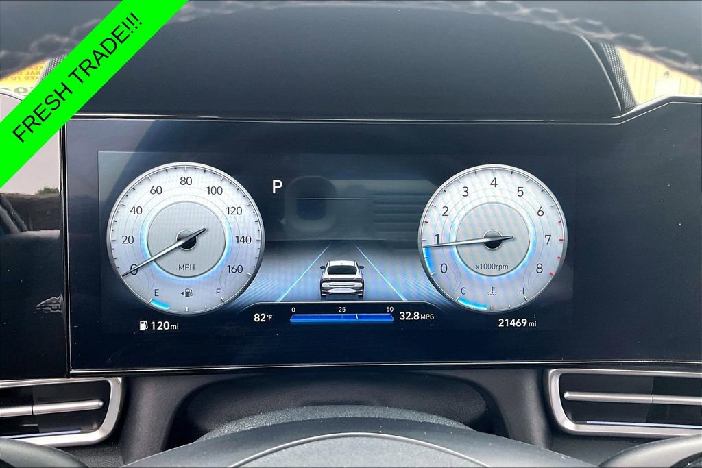 Used 2023 Hyundai Elantra Limited w/ Cargo Package FWD image 13