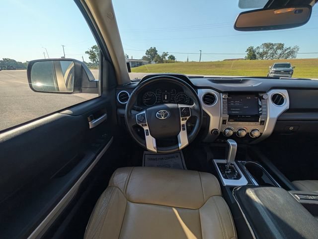 Used 2021 Toyota Tundra SR5 w/ SR5 Leather Package AWD/4WD image 13