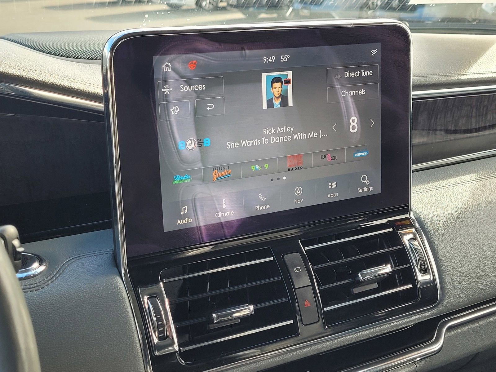 Used 2020 Lincoln Navigator Reserve image 24