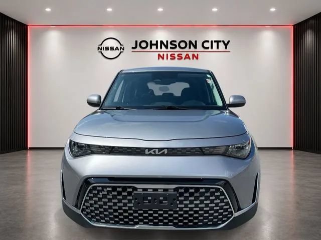 Used 2025 Kia Soul EX FWD image 9