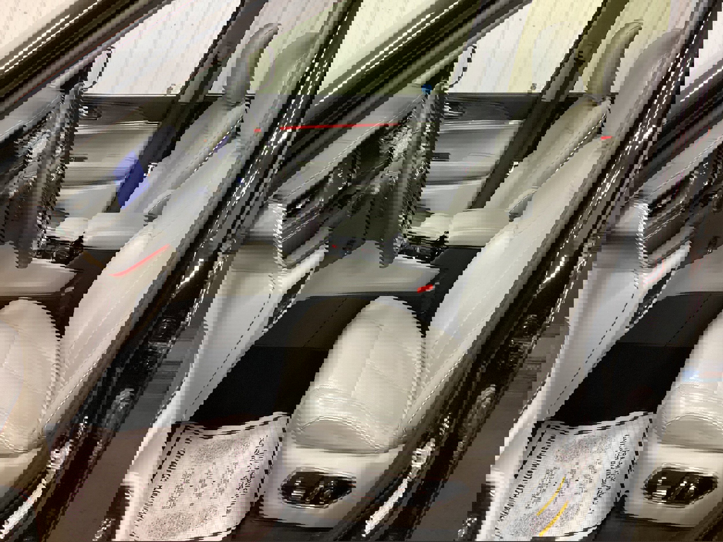 Used 2023 Jeep Grand Cherokee Overland w/ Adv Protech Group III image 16