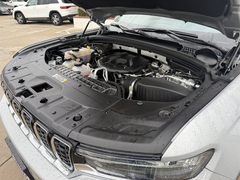 Used 2022 Jeep Grand Cherokee Limited 4xe AWD/4WD image 22