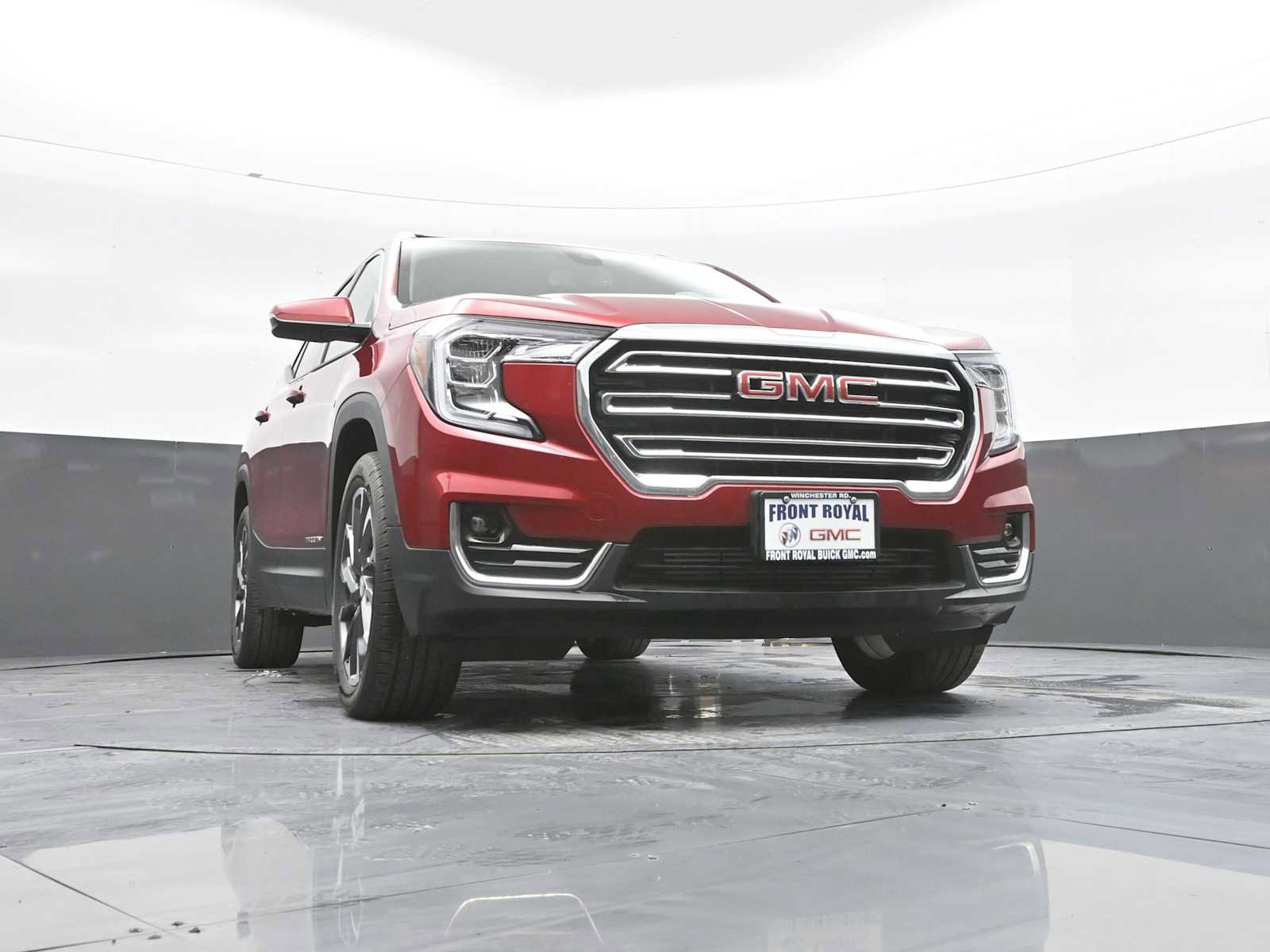 Used 2023 GMC Terrain SLT image 37