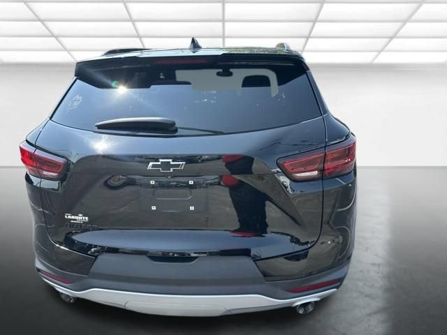 Used 2023 Chevrolet Blazer LT w/ Convenience Package FWD image 9