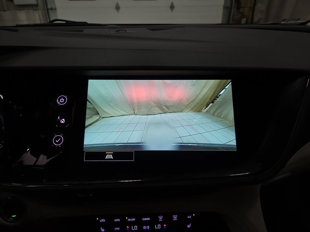 Used 2022 Buick Envision Essence w/ Safety Package AWD/4WD image 25