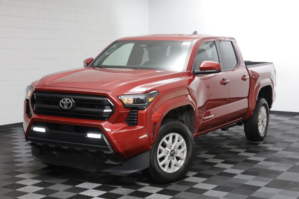 Used 2025 Toyota Tacoma SR5