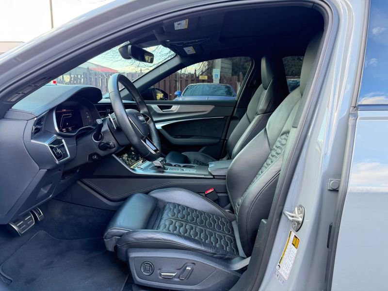 Used 2021 Audi RS 6 Avant Wagon 4D w/ Black Optic Package image 11