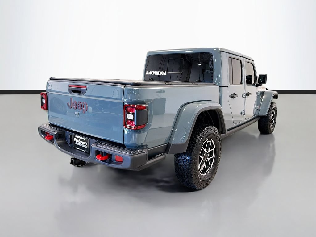 Used 2025 Jeep Gladiator Rubicon w/ Convenience Group AWD/4WD image 9